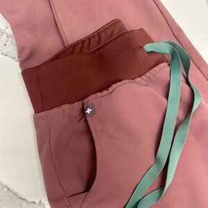 Small Petite Figs Mineral Mauve Joggers
